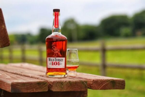 Бурбон Wild Turkey 101 і 81
